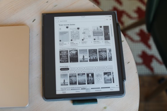 Amazon Kindle Scribe