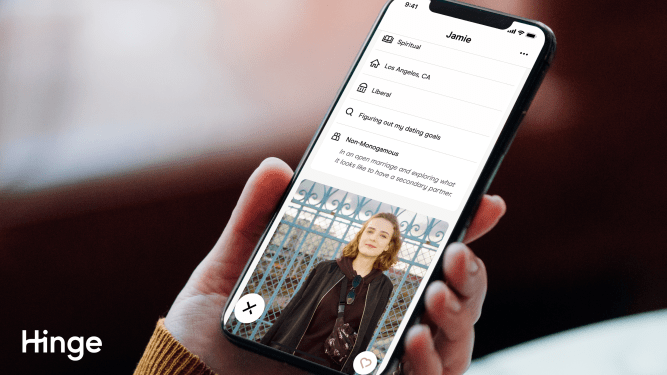 Hinge app displayed on a smartphone