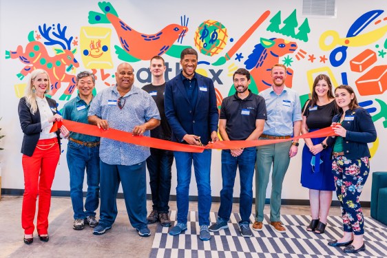 Seattle DoSo ribbon cutting