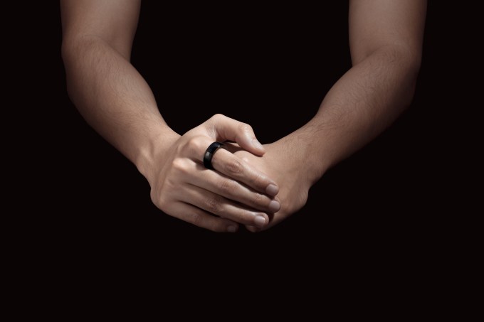 Ultrahuman smart ring
