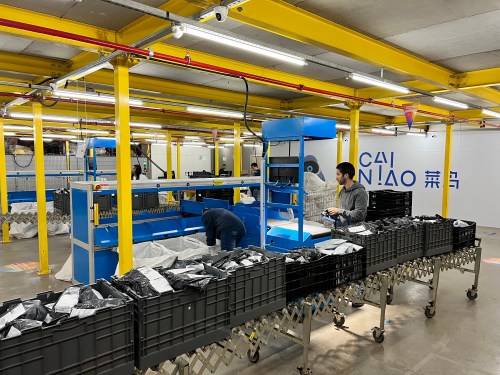 Cainiao distribution center in Brazil