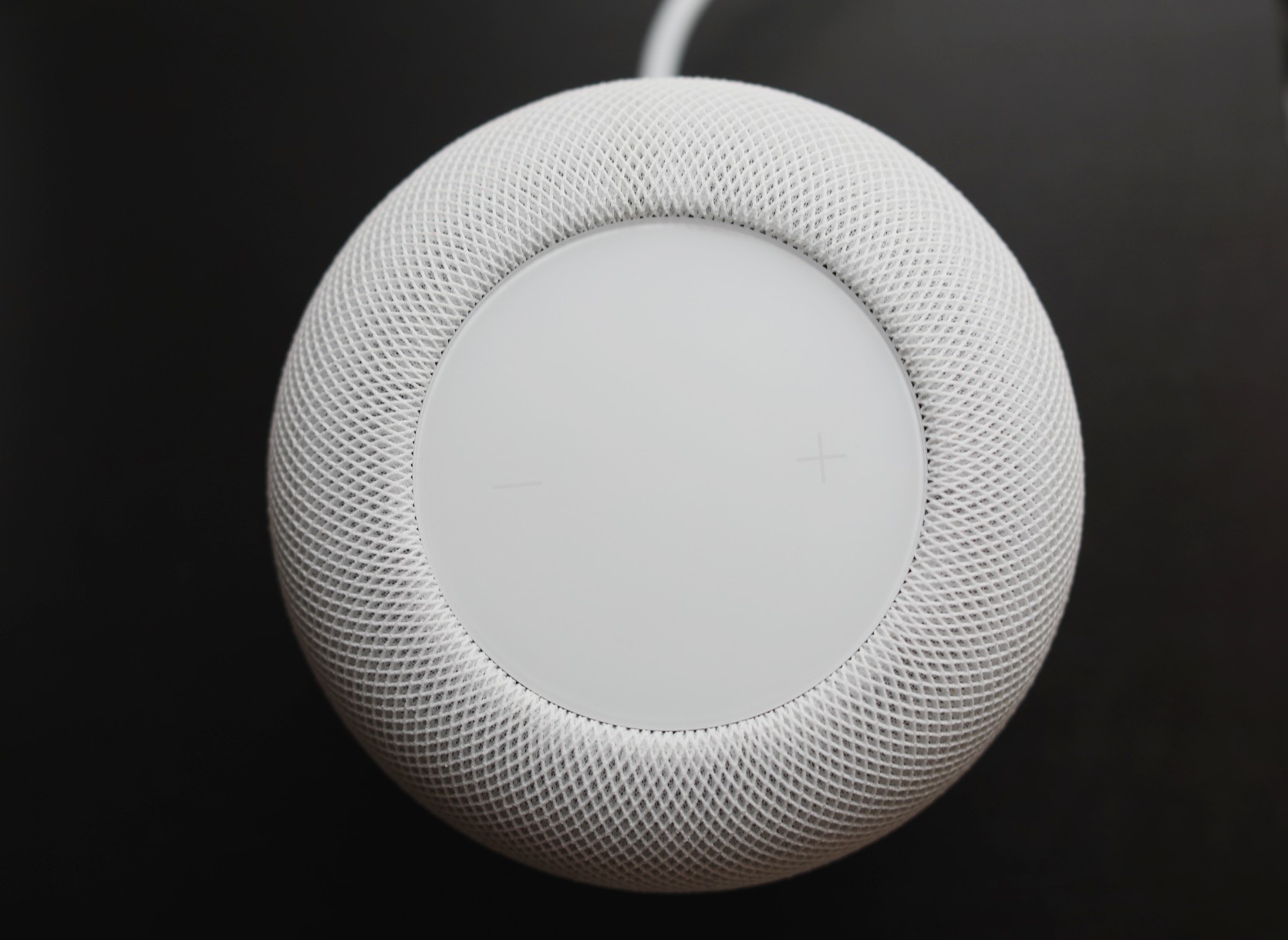 Apple HomePod device