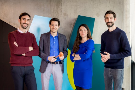 Photographe reportage en situation de bureaux et photos d'illustration pour BlaBlaCar, start-up à Paris