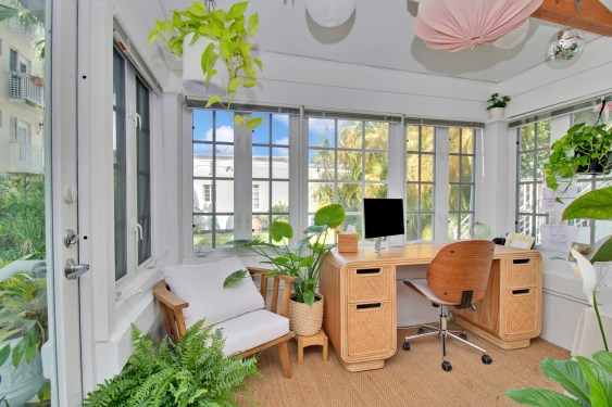 A Miami home in the Kindred network