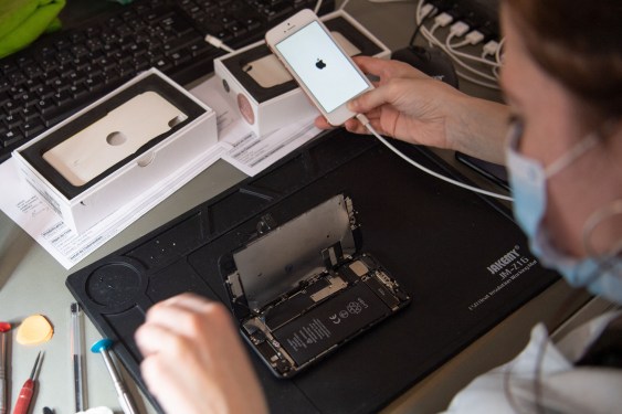 Refurbished iPhone