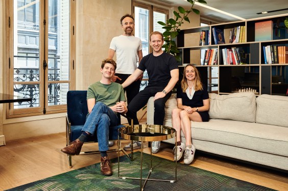 Frst team photo