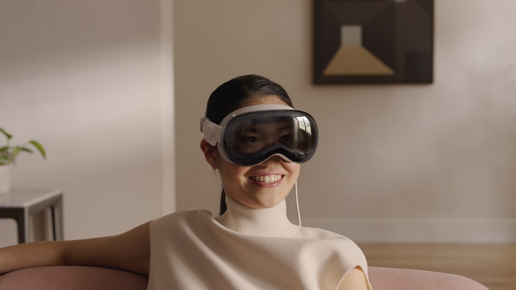 Apple Vision Pro EyeSight