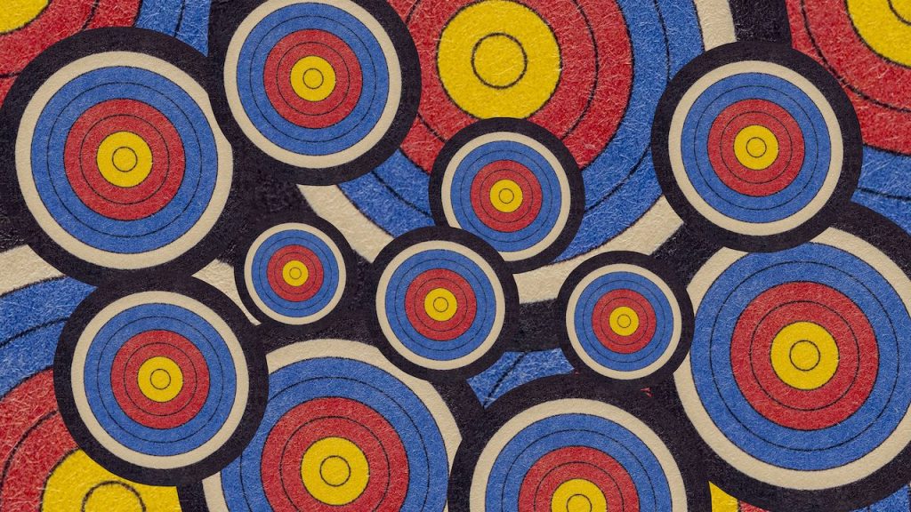 Cluster of variously sized targets