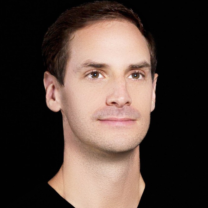 
												Sam Blond Avatar												
