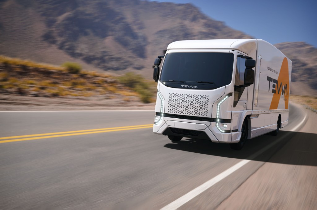 Tevva 7.5T electric truck