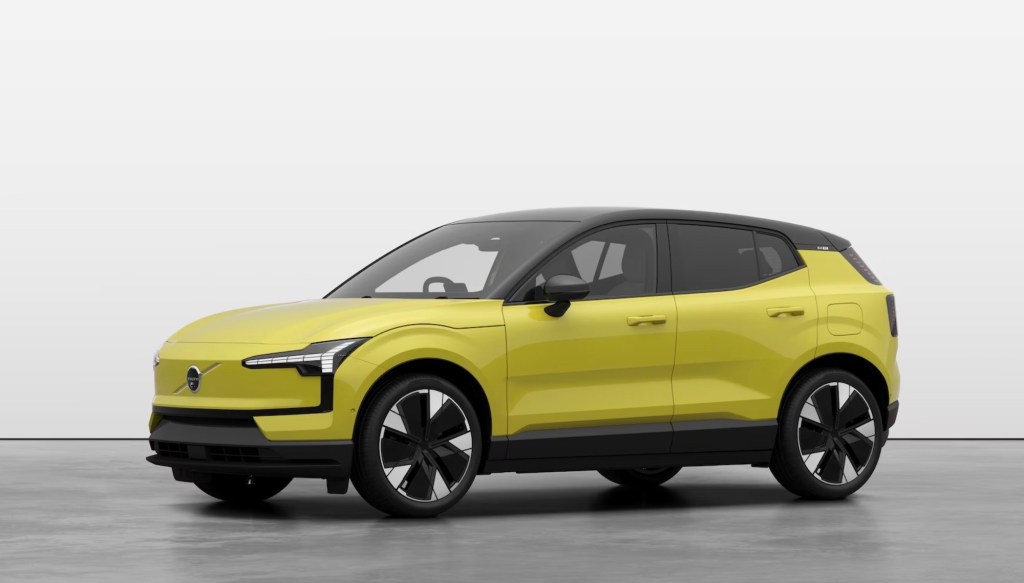 volvo ex30 EV moss yellow