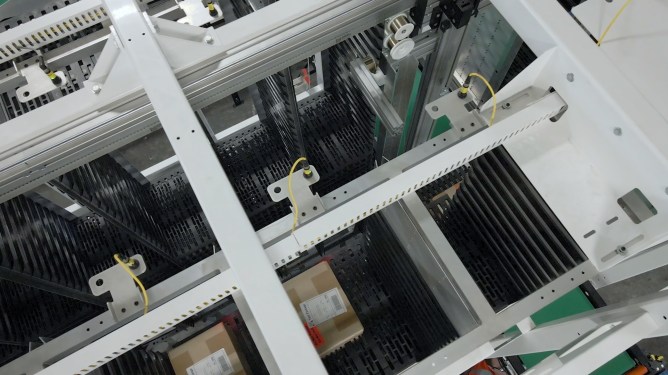 Boxbot warehouse storage