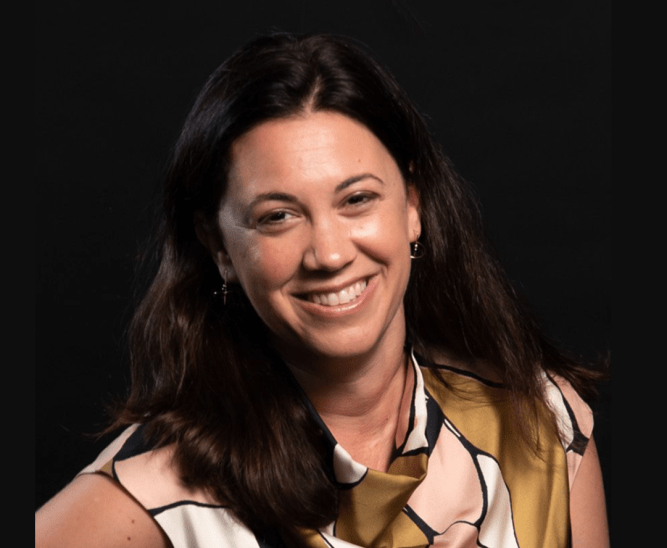 
												Lisa Bonos Avatar												