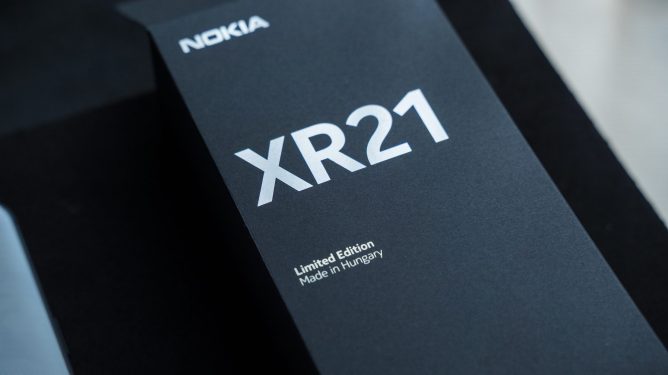 Nokia XR21