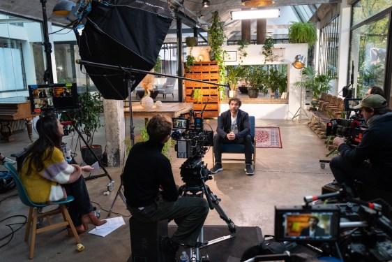 Augment Class Filming Wikipedia Founder Lime