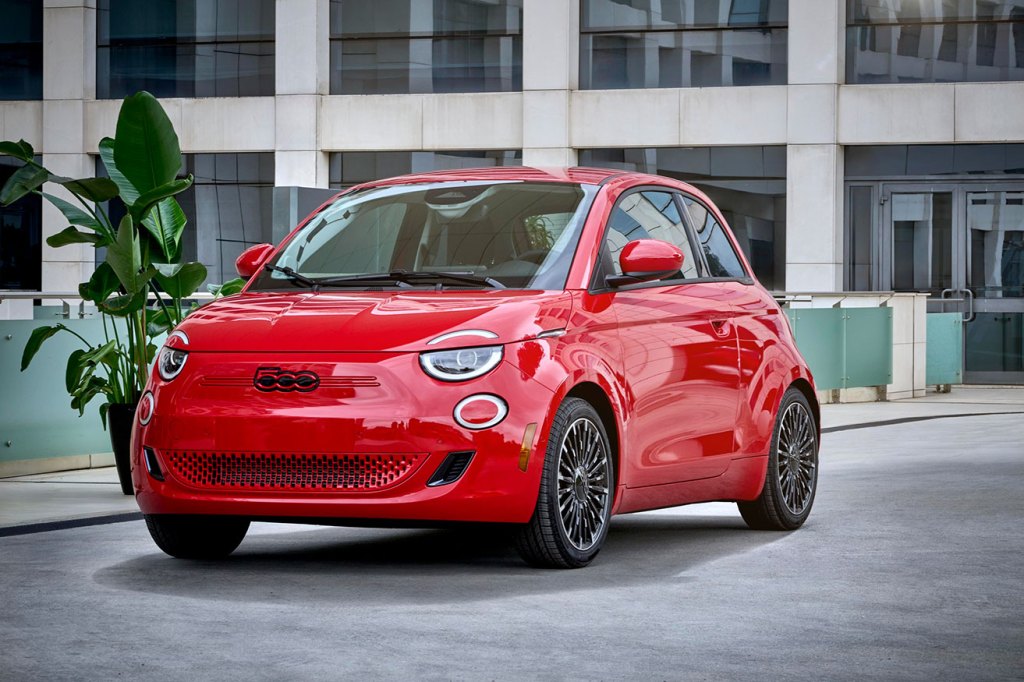 A promotional image of Fiat's 500e Red Variant