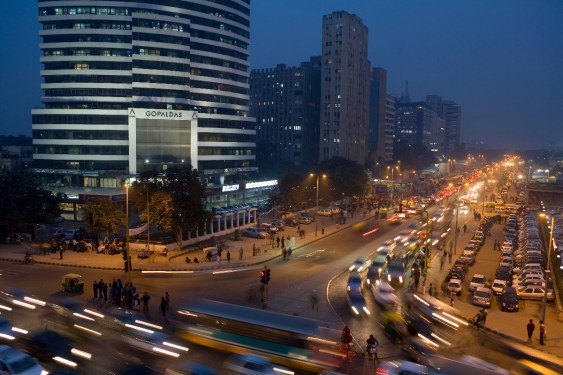 Office commute scene of New Delhi