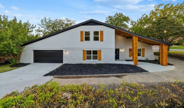 Backflip home in Dallas to be flipped