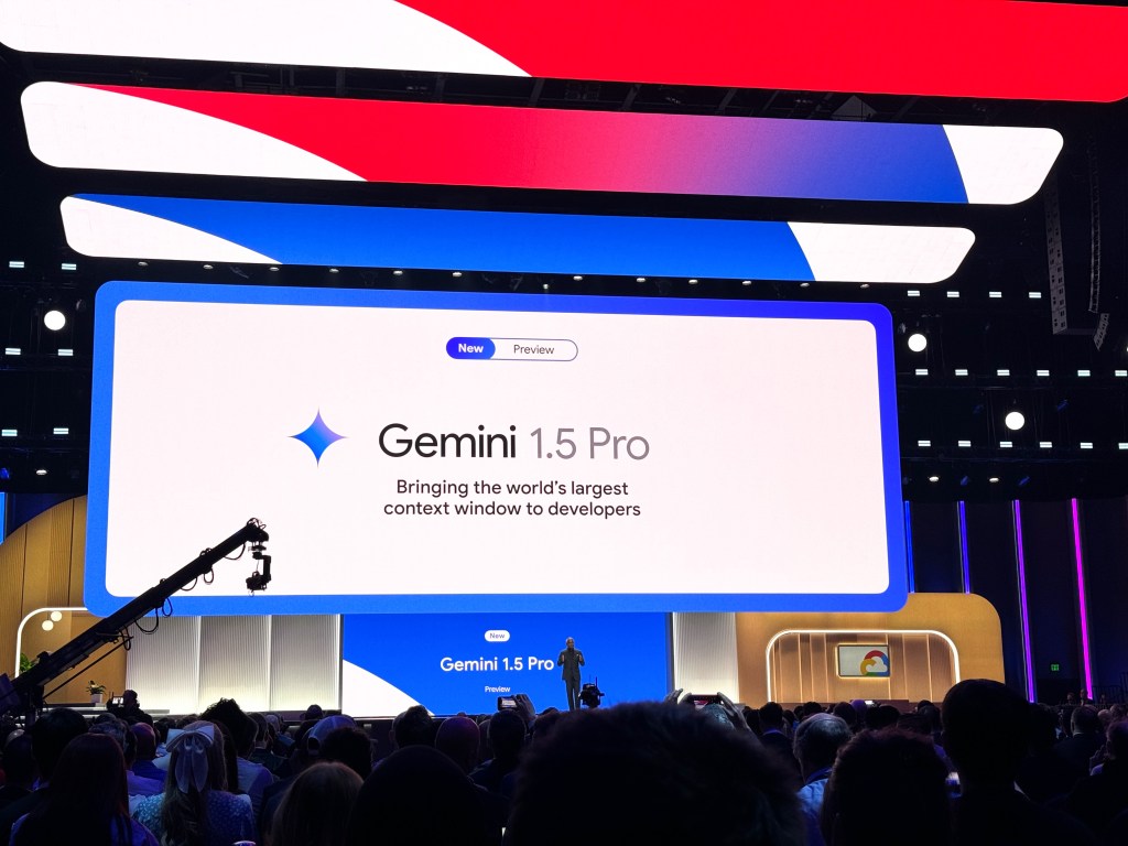 Google Gemini Pro 1.5presentation onstage at Google Cloud Next