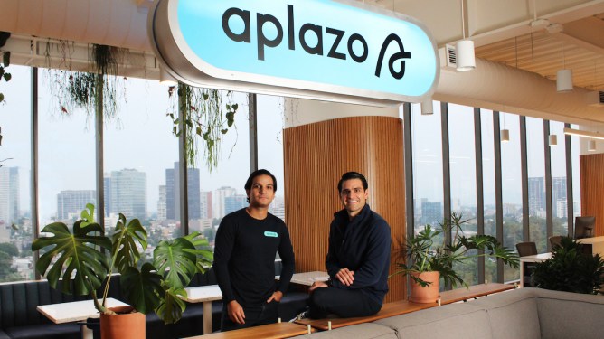 Aplazo co-founders Angel Peña (left) and Alex Wieland