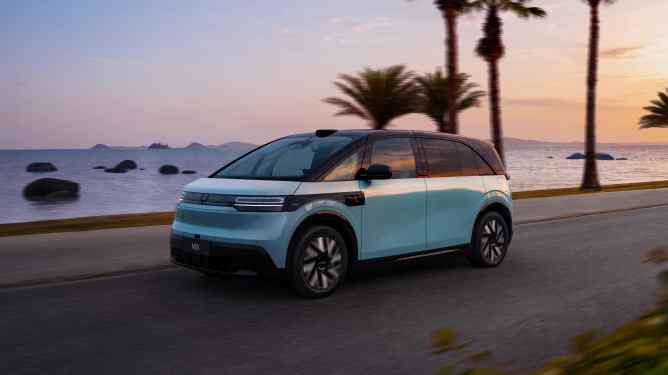 Zeekr debuted the Zeekr Mix minivan at the Beijing Auto Show in April 2024