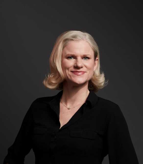 Kelly Hennig