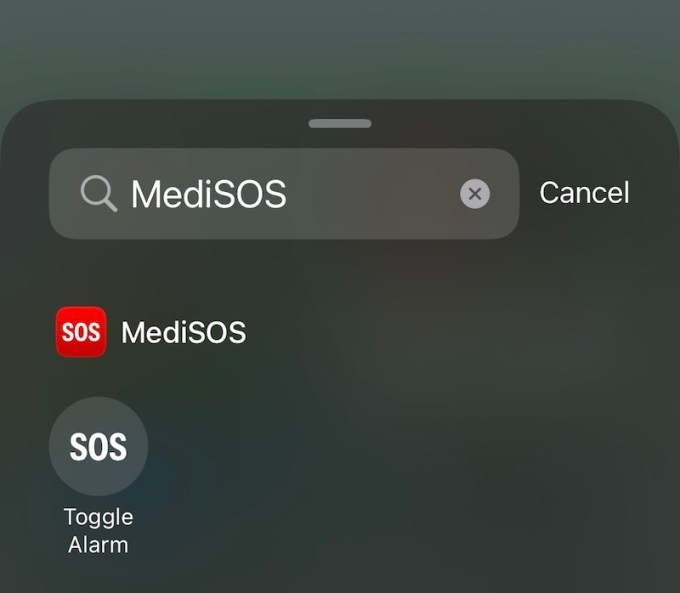 MediSOS iOS 18 app control widget