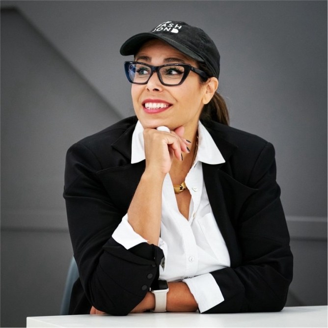 
												Lisa Morales-Hellebo Avatar												