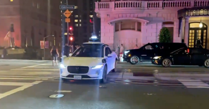 A Waymo spotted blocking the motorcade of VP Kamala Harris
