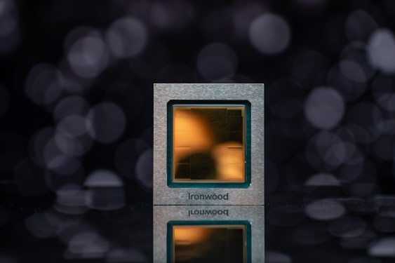 Google Ironwood TPU