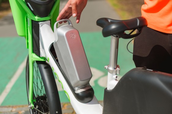 battery pack on Lime e-bike
